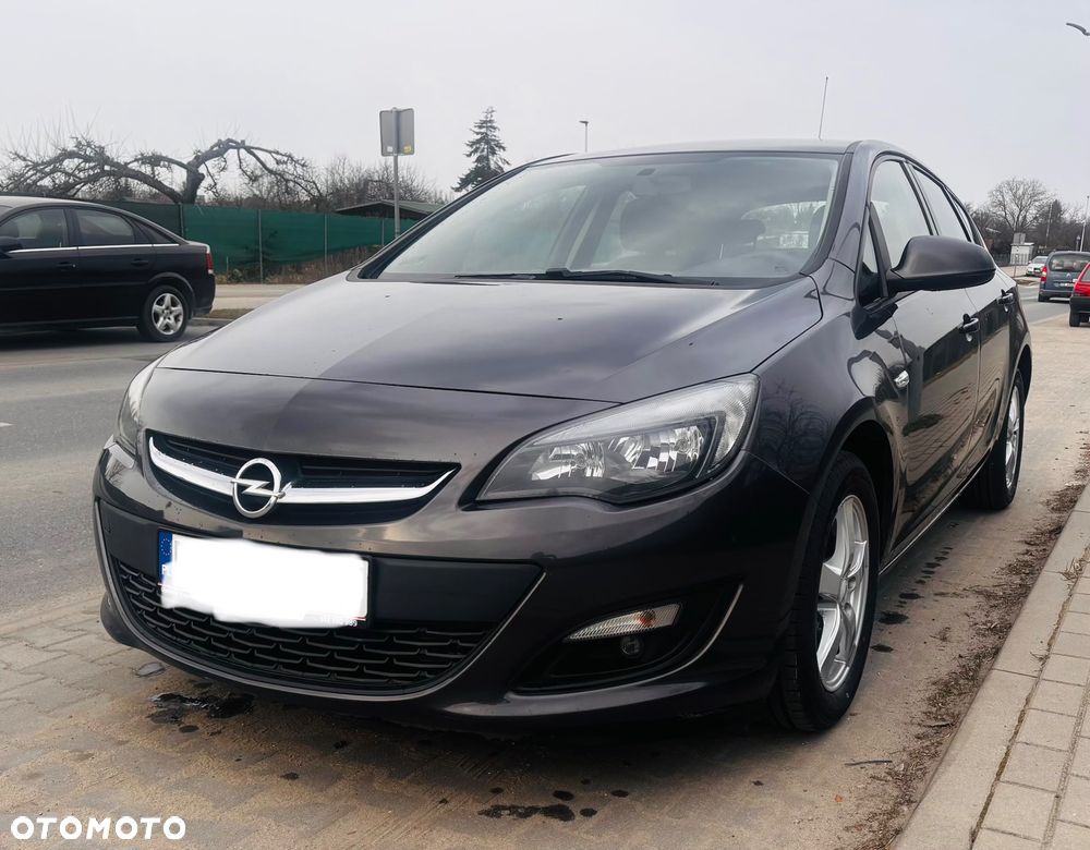 Opel Astra 1.6 Essentia - 7