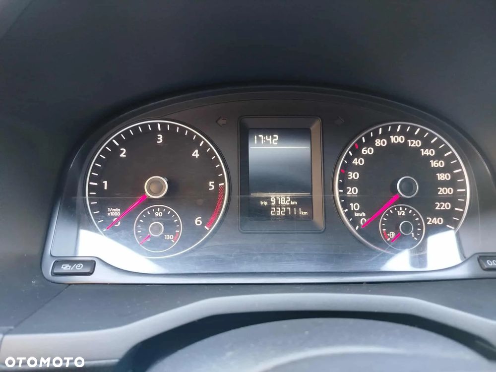 Volkswagen Caddy - 13