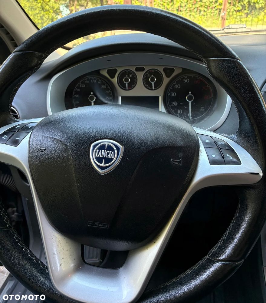 Lancia Delta 1.4 T-Jet Argento - 9