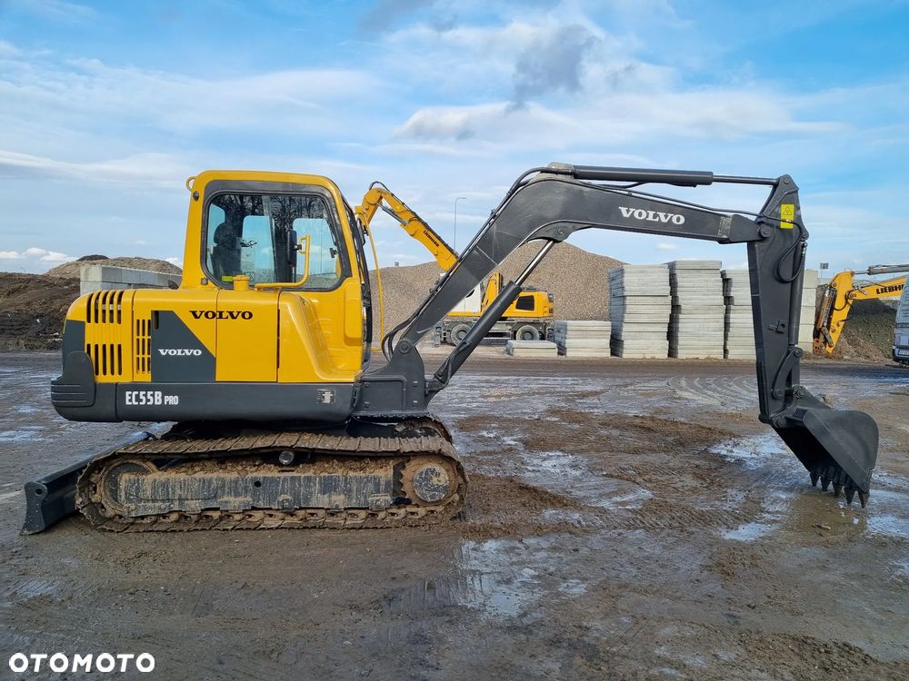 Volvo Nowa Mini Koparka Midi Excavator VOLVO EC55 - 19