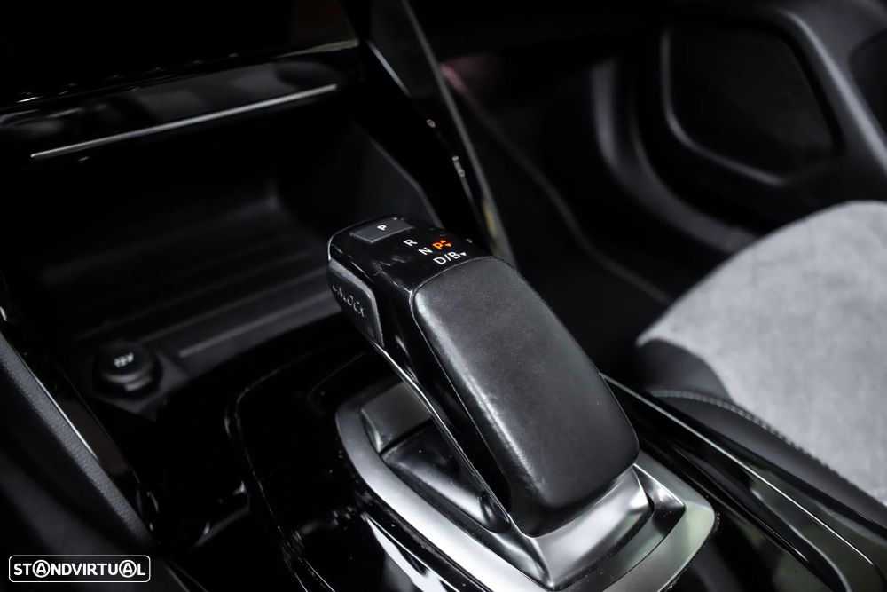 Peugeot e-2008 GT - 22