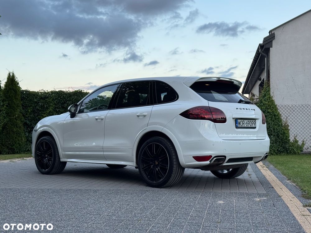 Porsche Cayenne Diesel - 14