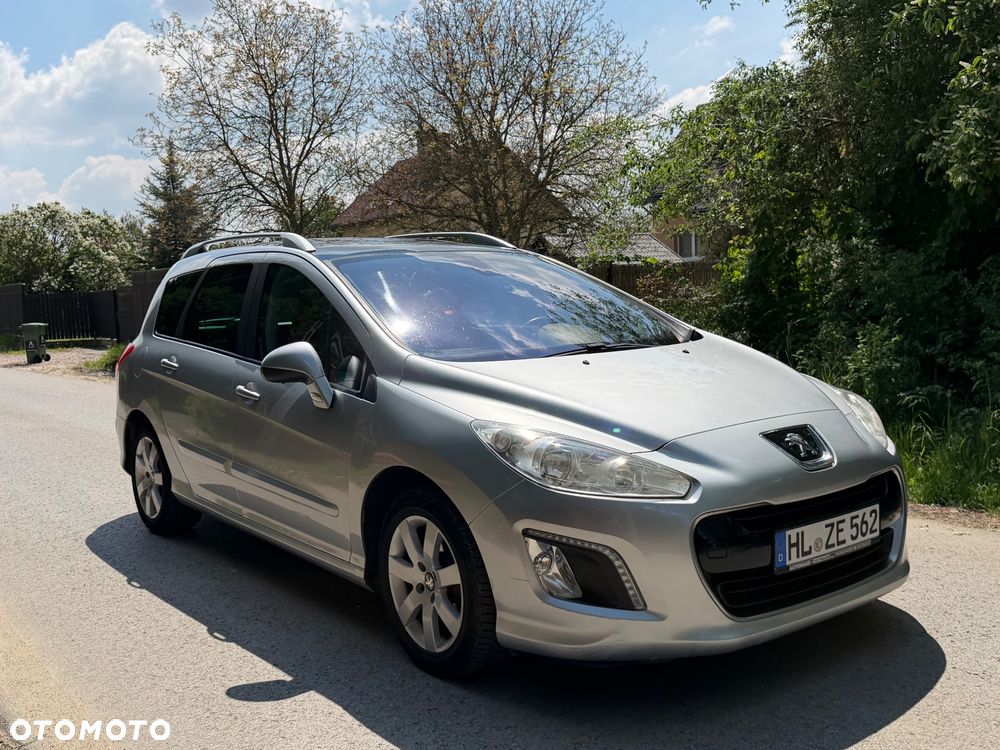 Peugeot 308 e-HDi FAP 110 Stop&Start Family - 1