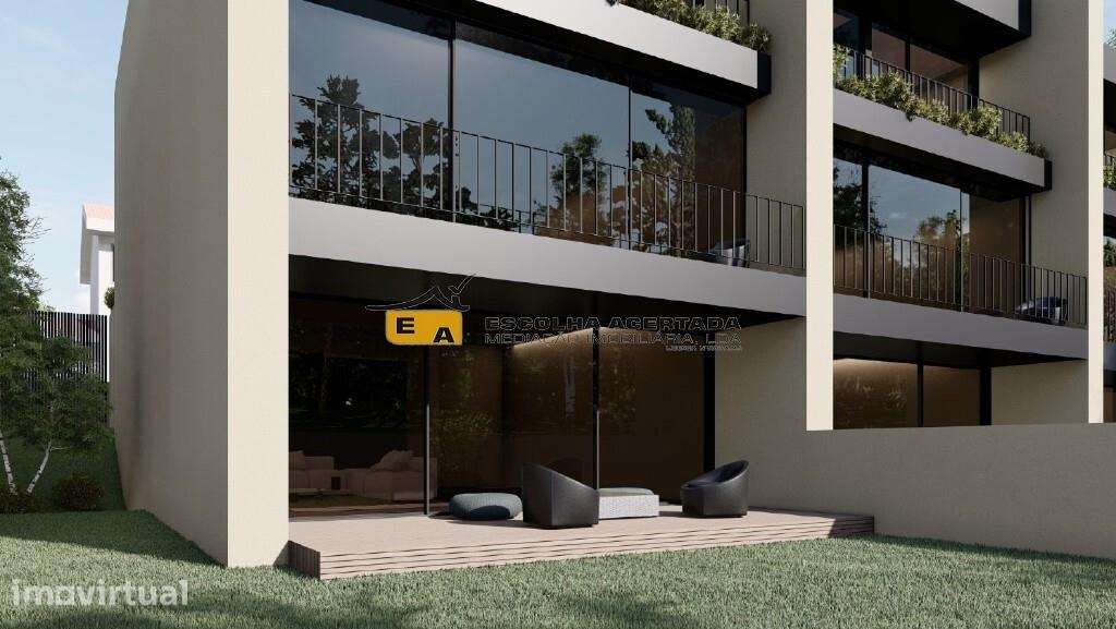 Moradia V3, de 2 frentes, em construção. - Grande imagem: 3/19