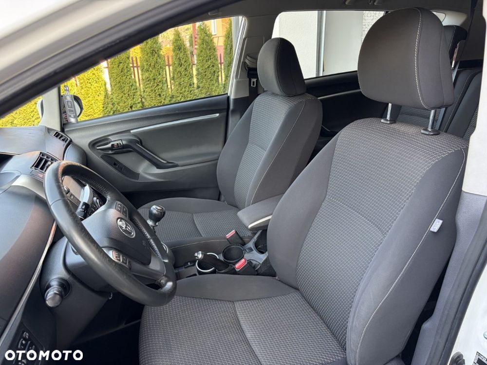 Toyota Verso 1.6 D-4D Prestige - 10