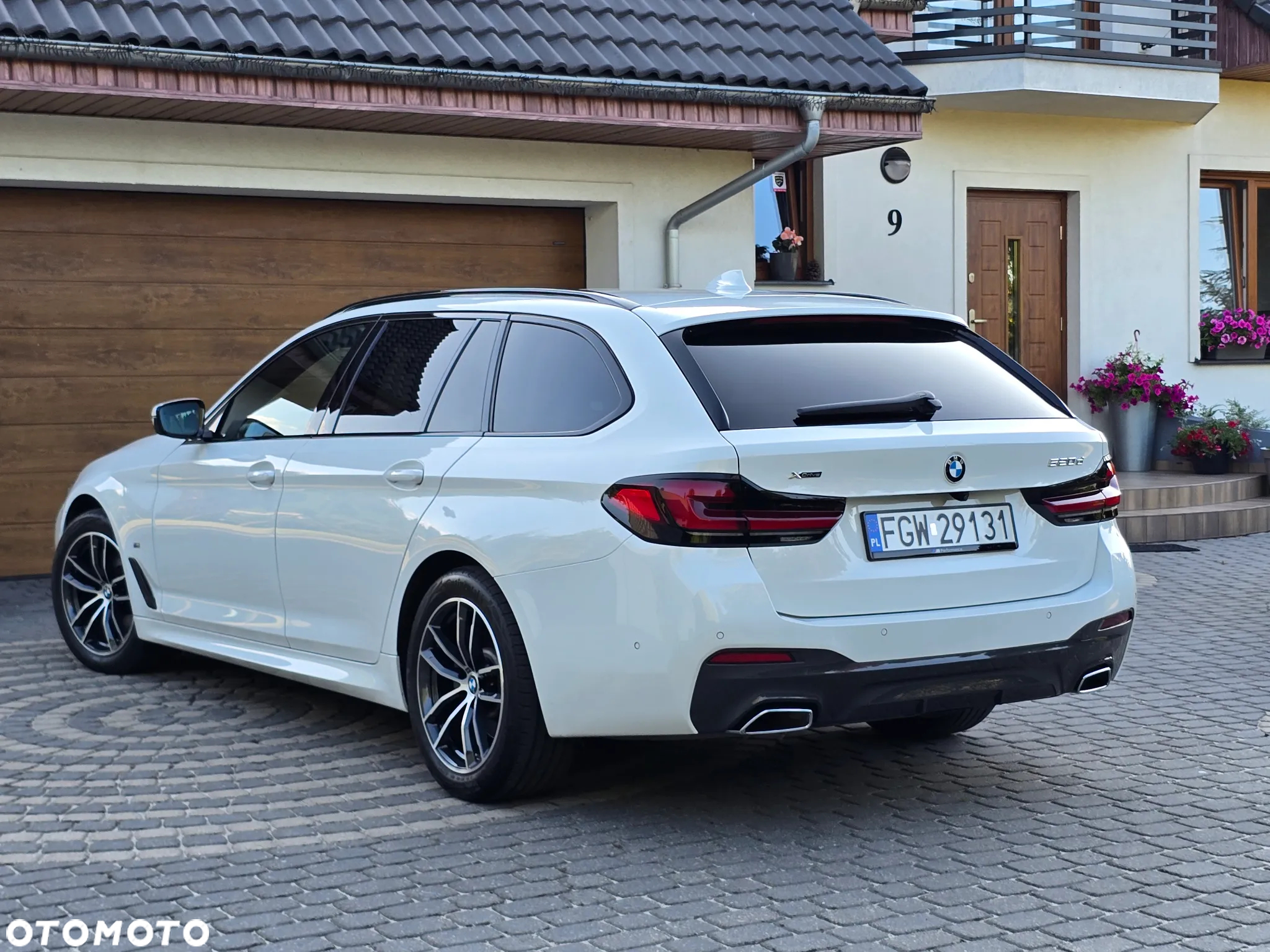 BMW Seria 5 520d xDrive M Sport sport - 11