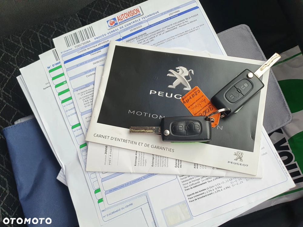 Peugeot 3008 1.6 BlueHDi Allure S&S EAT6 - 23