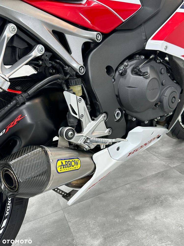 Honda CBR - 24