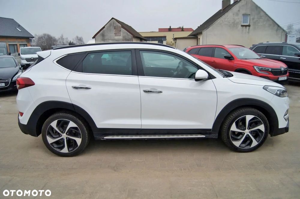 Hyundai Tucson blue 1.7 CRDi 2WD DCT Premium - 38