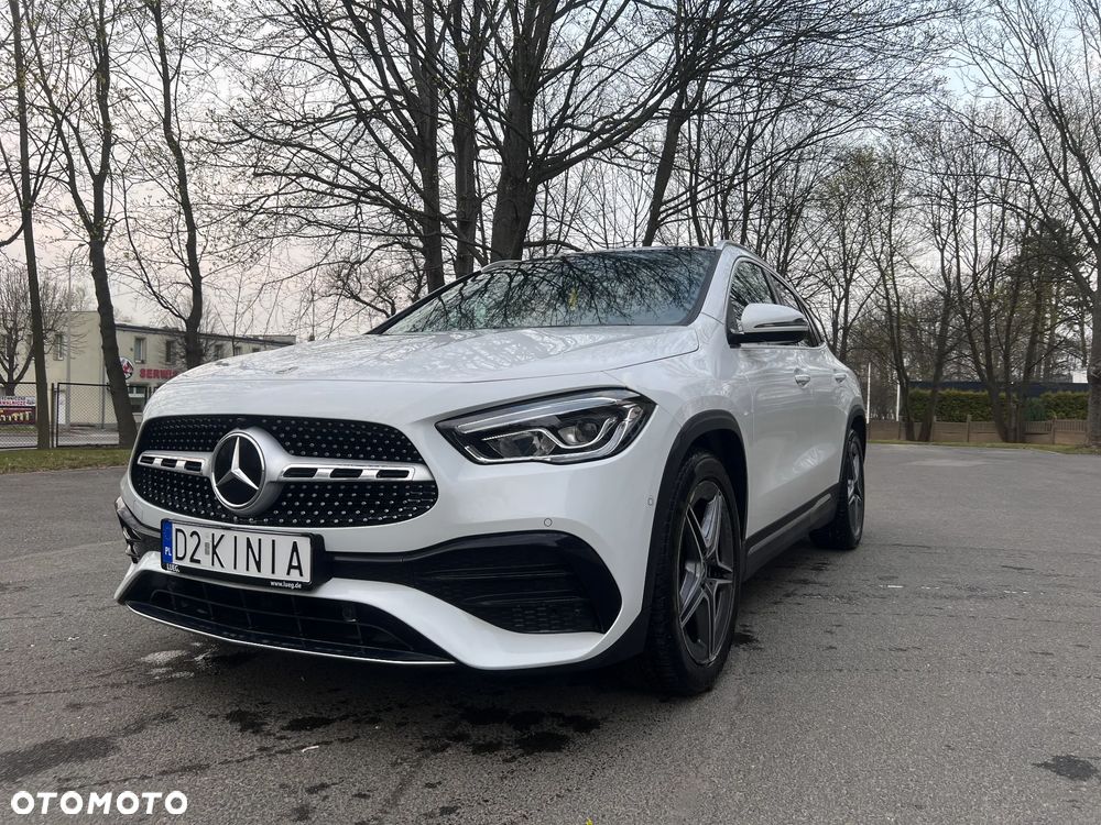 Mercedes-Benz GLA 250 4-Matic AMG Line - 3