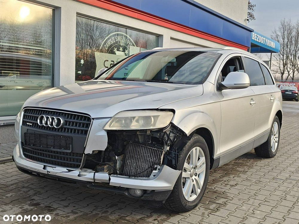 Audi Q7 - 3