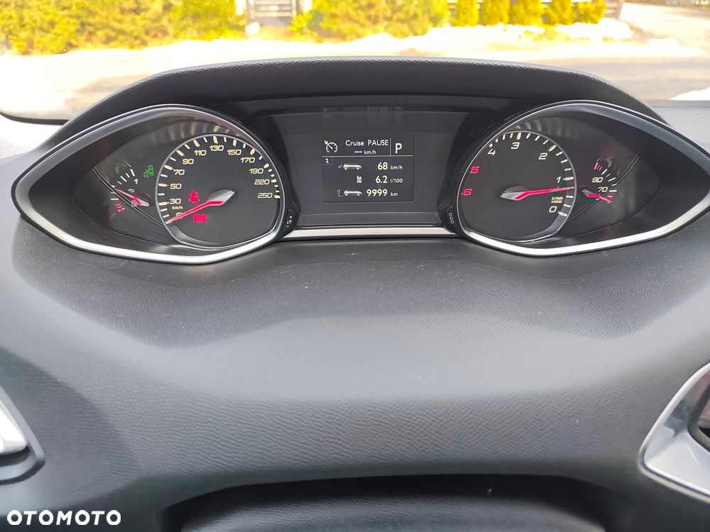Peugeot 308 BlueHDi 120 EAT6 Stop & Start Active Business-Paket - 12