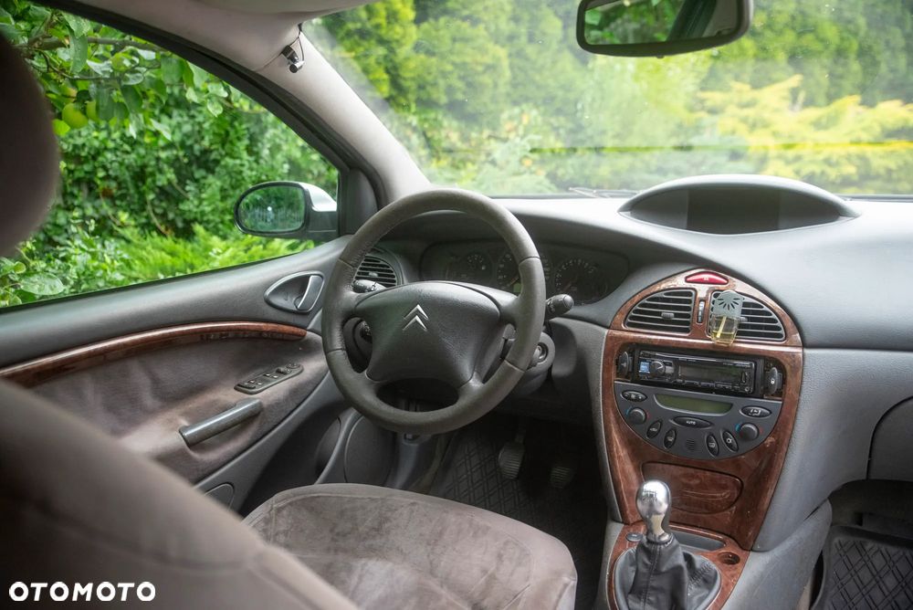 Citroën C5 2.2 HDi Exclusive - 10