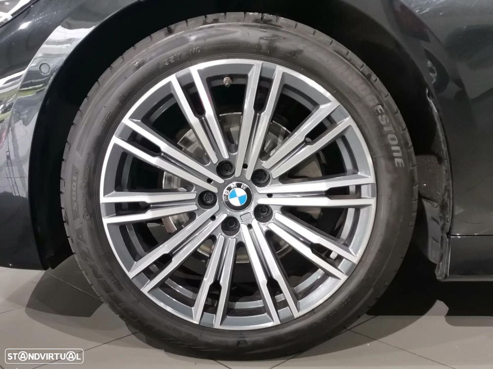 BMW 320 d Pack M Auto - 31