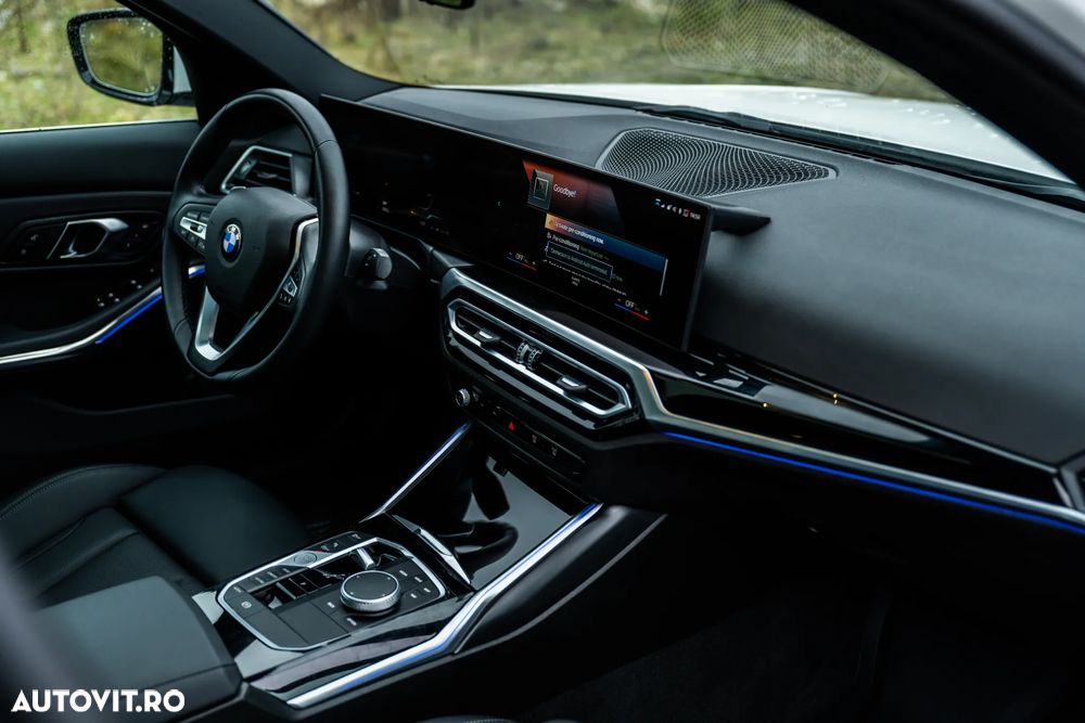 BMW Seria 3 330i xDrive Aut. Sport Line - 17