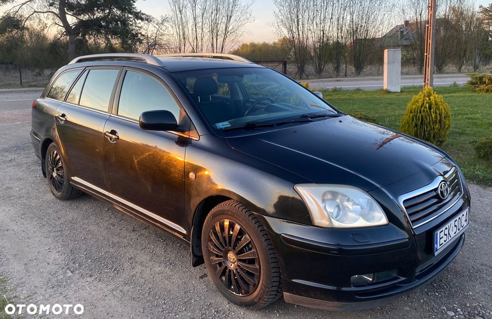 Toyota Avensis 1.8 VVT-i Sol - 17