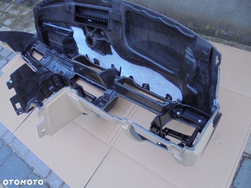 bmw 5 e60, e61 - deska rozdzielcza, konsoleta - 6
