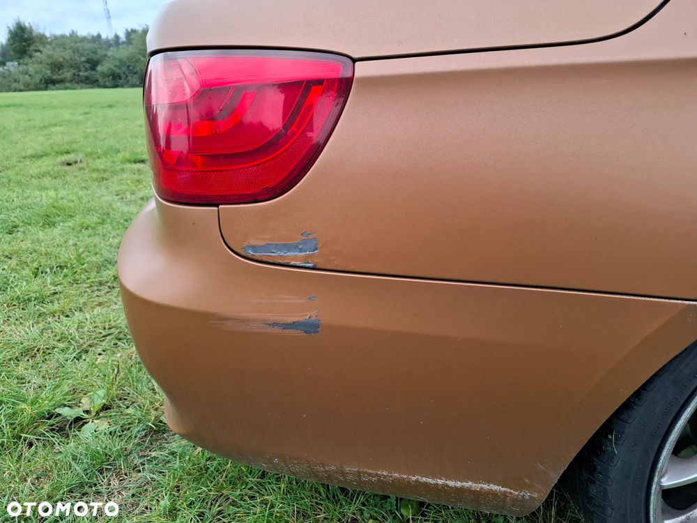 BMW Seria 3 325i Cabrio - 11
