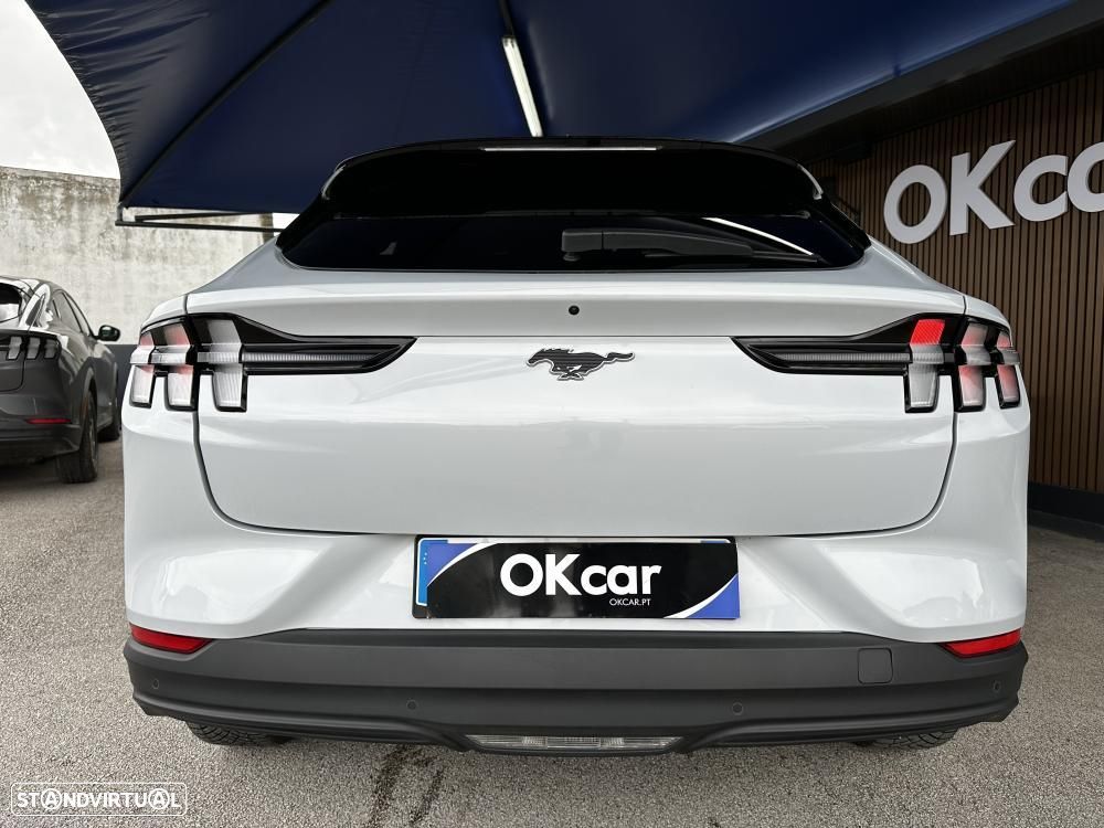 Ford Mustang Mach-E Standard - 18