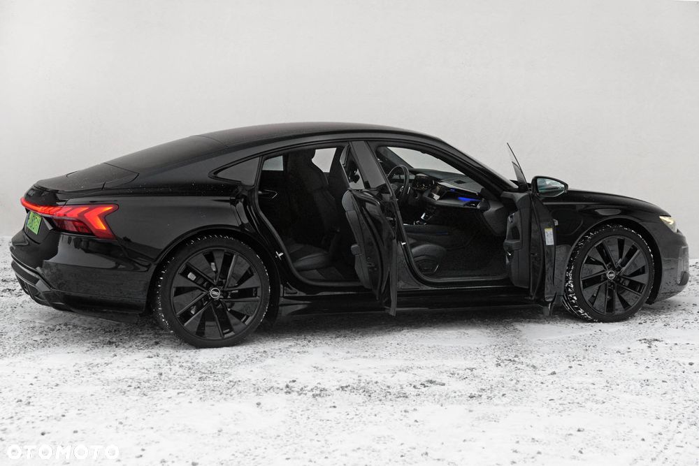 Audi e-tron GT - 26