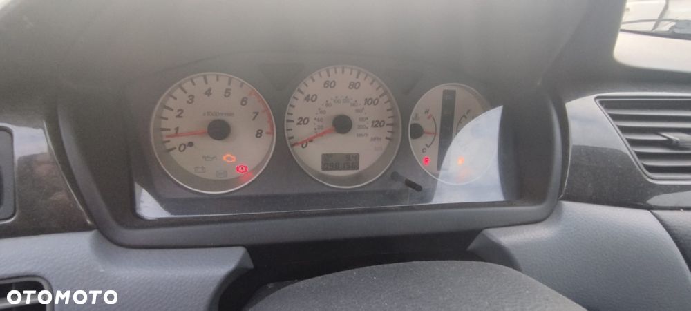 Mitsubishi Lancer - 14