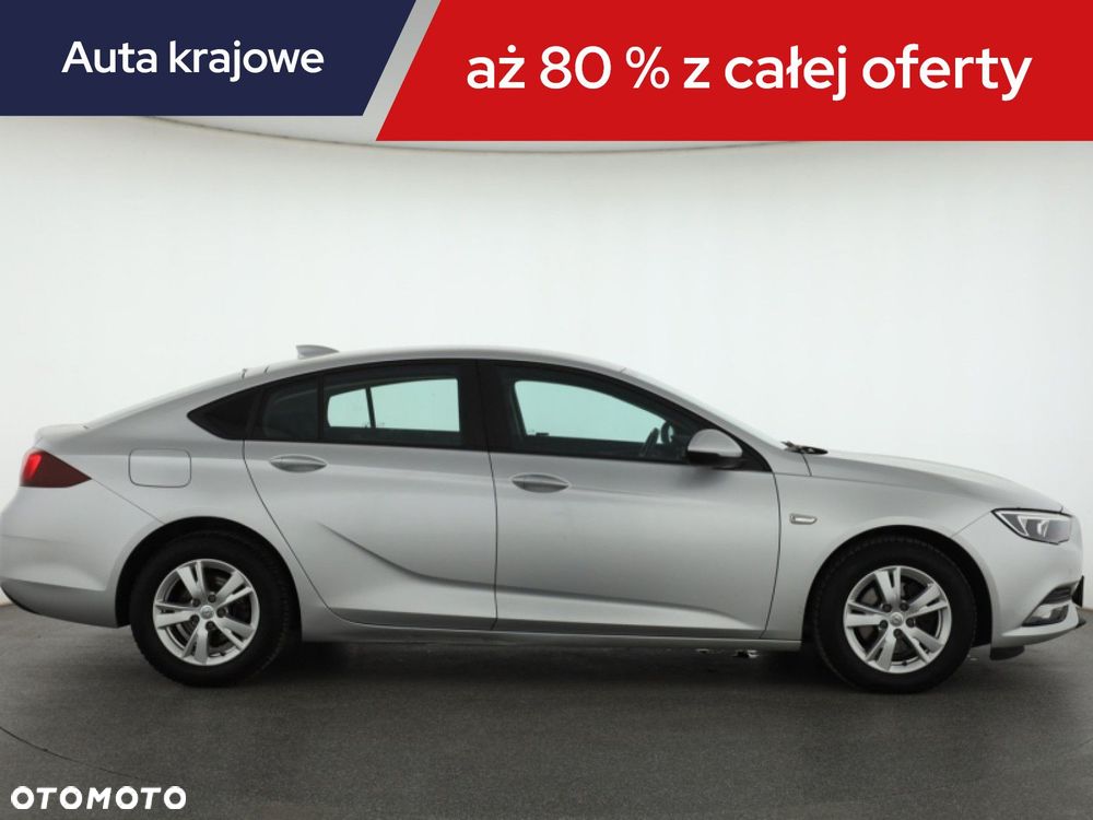 Opel Insignia - 8