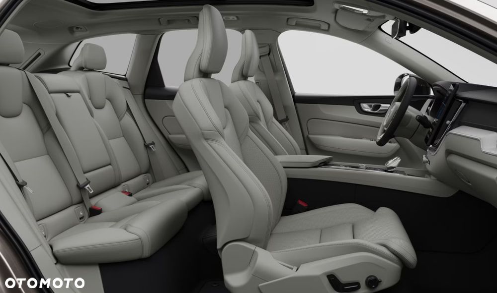 Volvo XC 60 T6 Plug-In Hybrid AWD Ultra Dark - 7