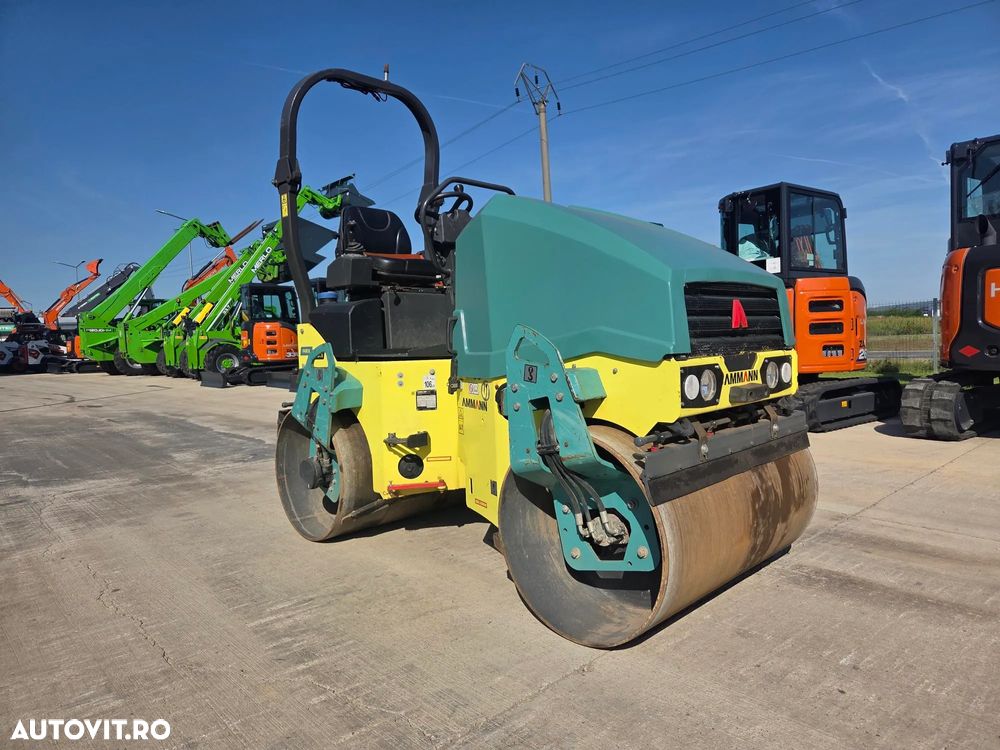 Ammann 2,65tone, latime tambur 1,2m, 2021, 259h, motor Kubota 31CP, lung 2,1m, intoarce in 2,5m, posibilitate leasing 3ani, CA NOU-PROMOTIE 19.900 EUR+Tva - 14