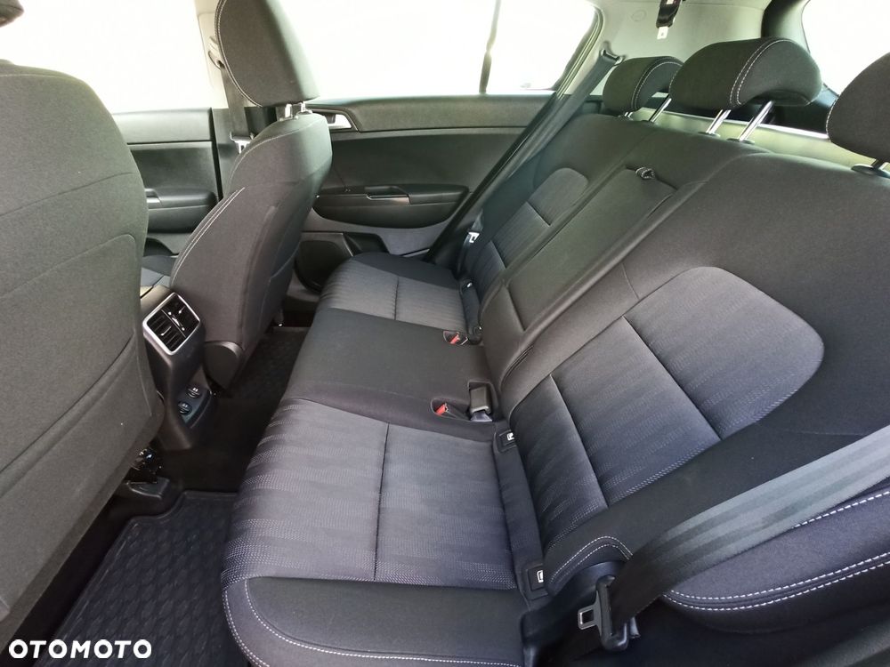 Kia Sportage - 12