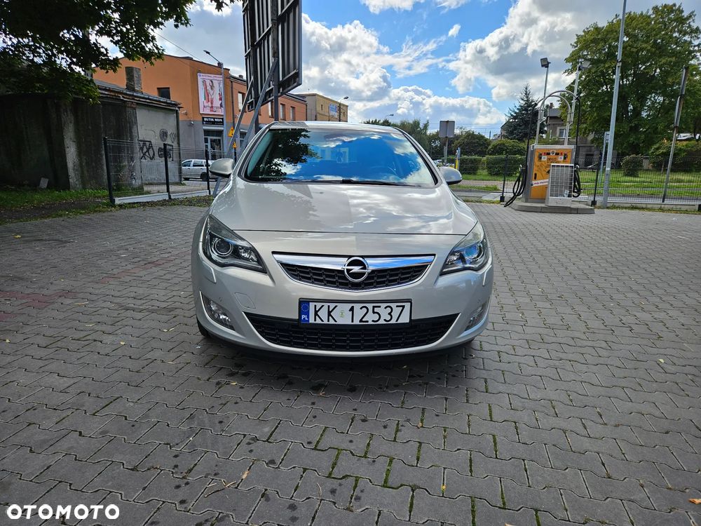 Opel Astra IV 1.7 CDTI Cosmo - 11
