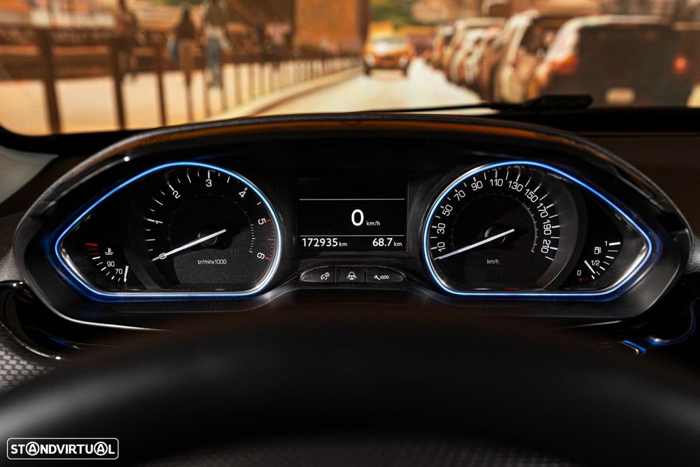 Peugeot 2008 1.6 BlueHDi Allure - 13