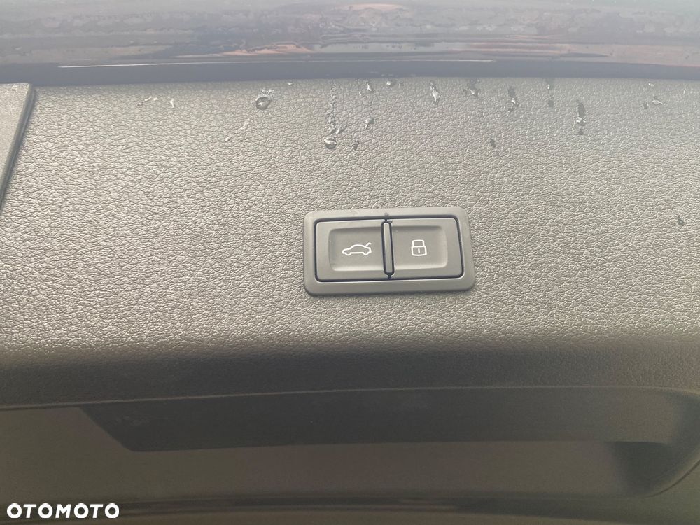 Audi Q8 - 32