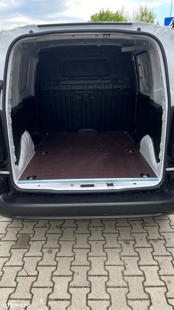 Peugeot Partner - 12