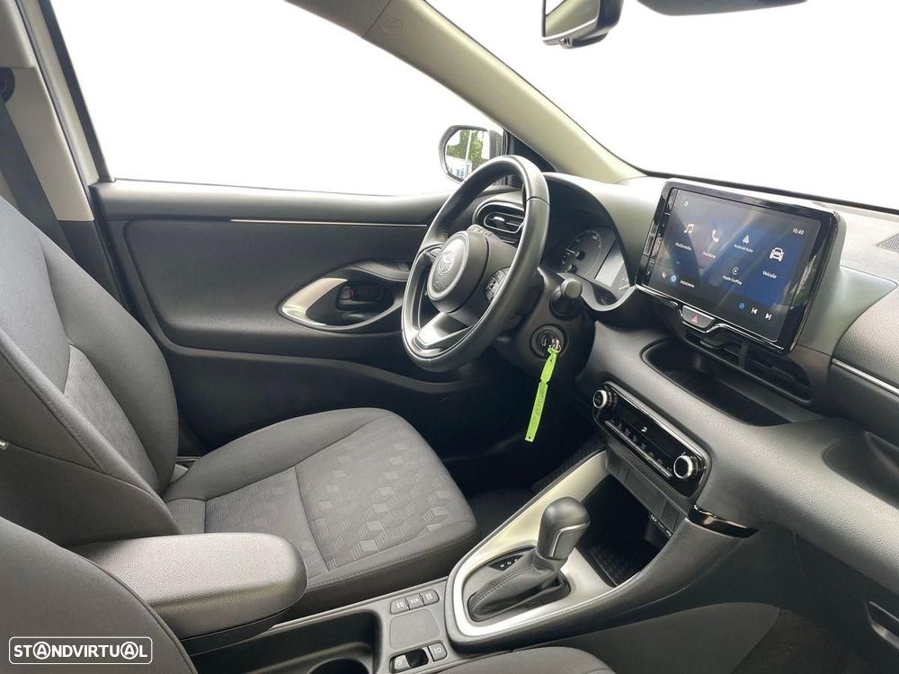 Toyota Yaris - 7