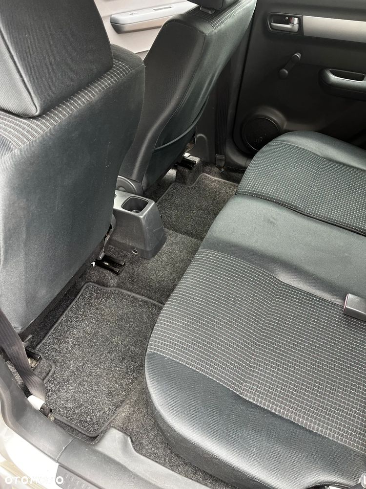 Suzuki Swift 1.3 GC (klm) - 9