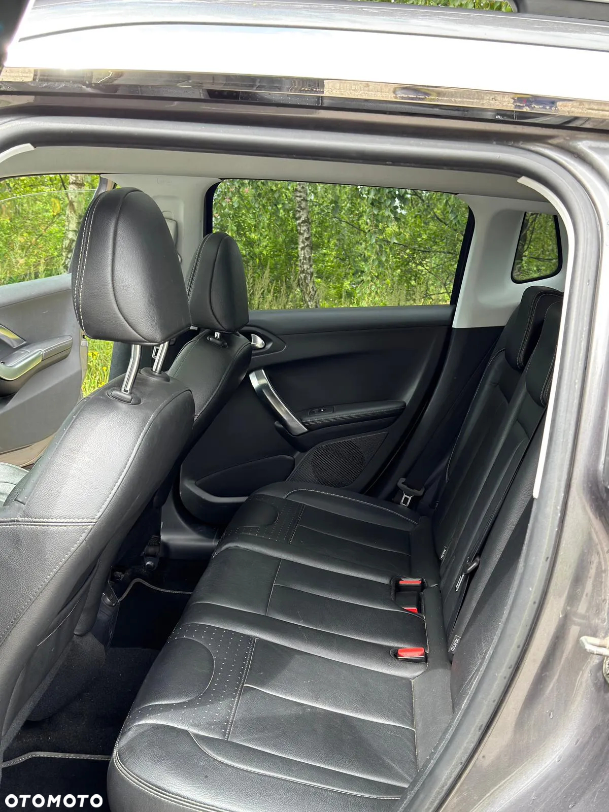 Peugeot 2008 1.6 VTi Allure - 4