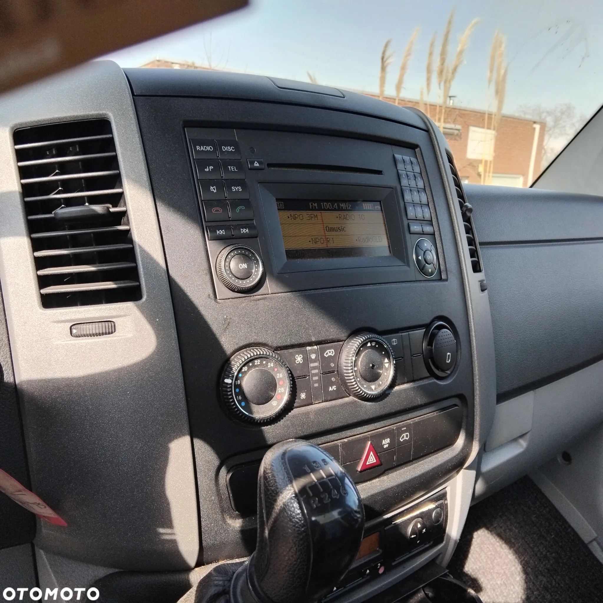 Mercedes-Benz Sprinter - 5