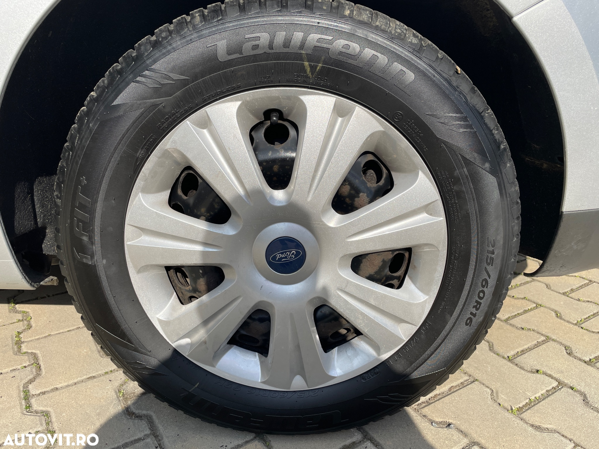 Ford S-Max 2.0 TDCi DPF Trend - 13
