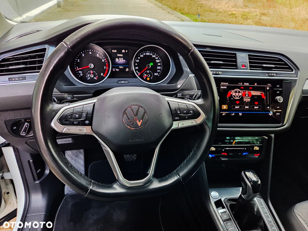Volkswagen Tiguan 2.0 TSI 4Mot Life DSG - 22