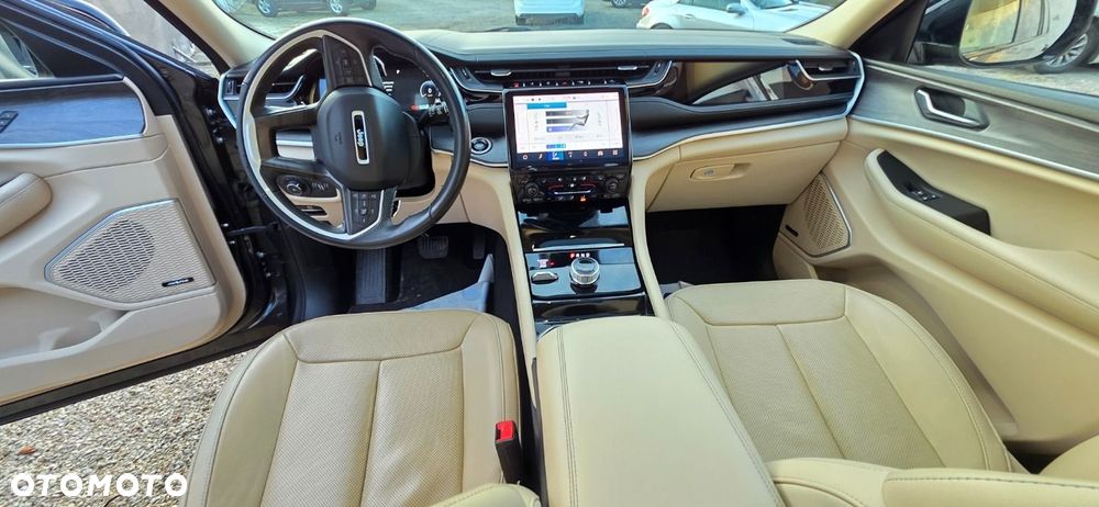 Jeep Grand Cherokee - 26