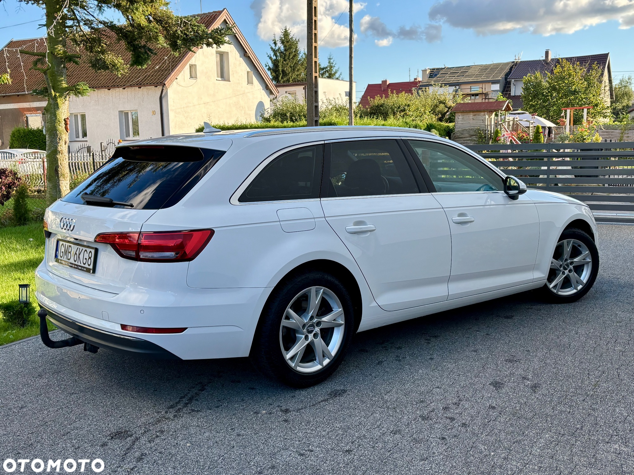 Audi A4 Avant 2.0 TDI S tronic - 24