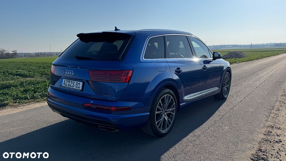 Audi Q7 - 8
