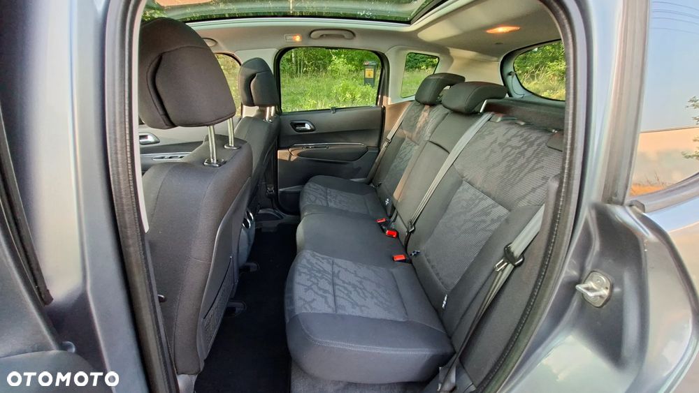 Peugeot 3008 1.6 Premium - 22