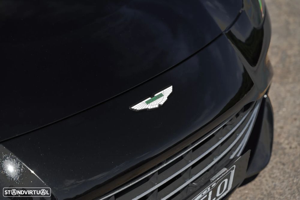 Aston Martin Vantage Roadster V8 - 24