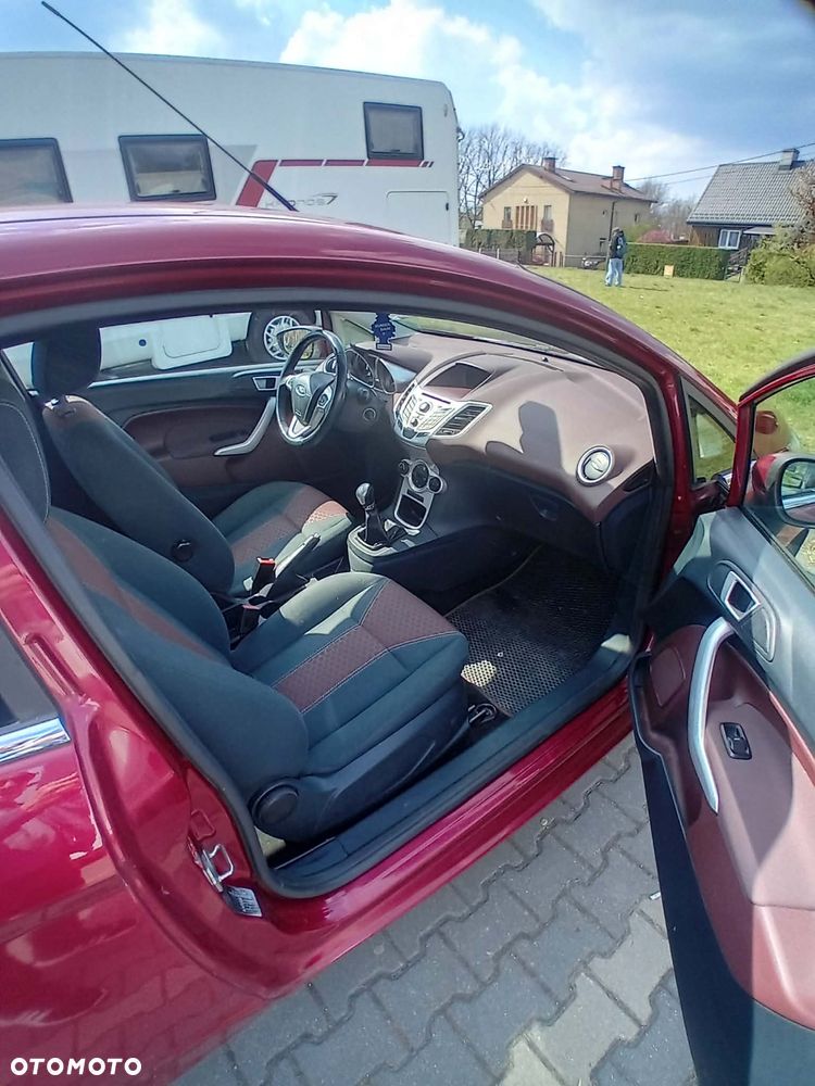 Ford Fiesta 1.6 TDCi DPF Trend - 3