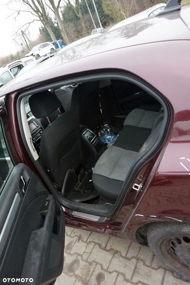 SKODA SUPERB LB LIFTBACK 2008 LF3X 2.0 TDI BMP 140KM KNS Rosso Brunello na części - 12