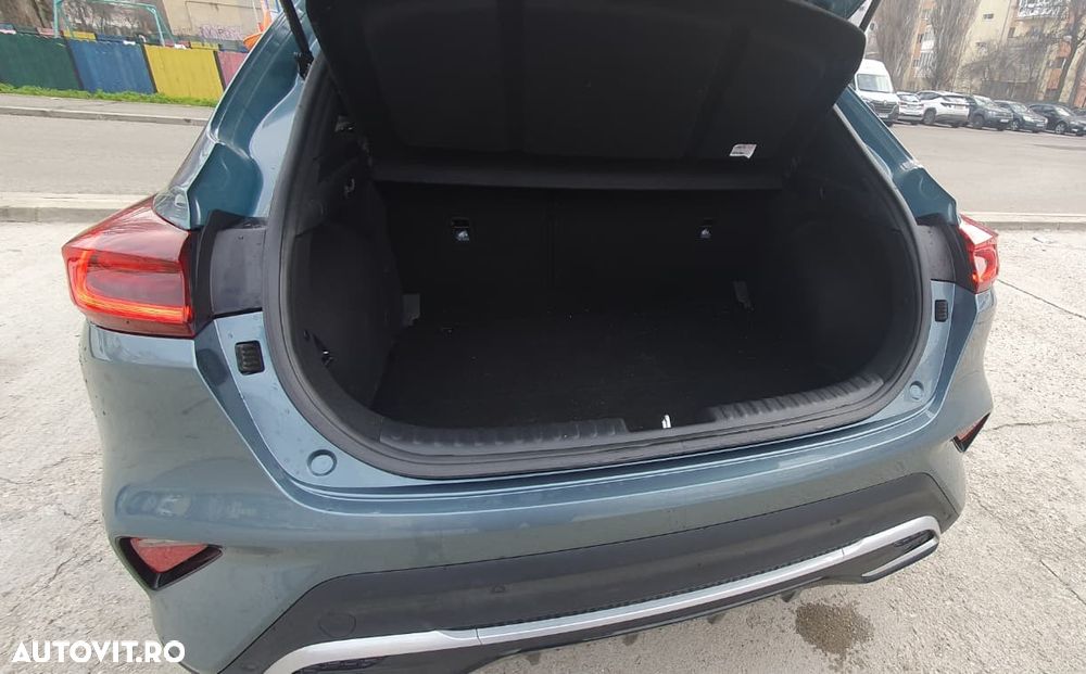 Kia XCeed 1.5 T-GDI MHEV 7DCT Style+ - 14