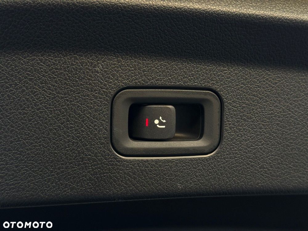 Mercedes-Benz GLE - 36