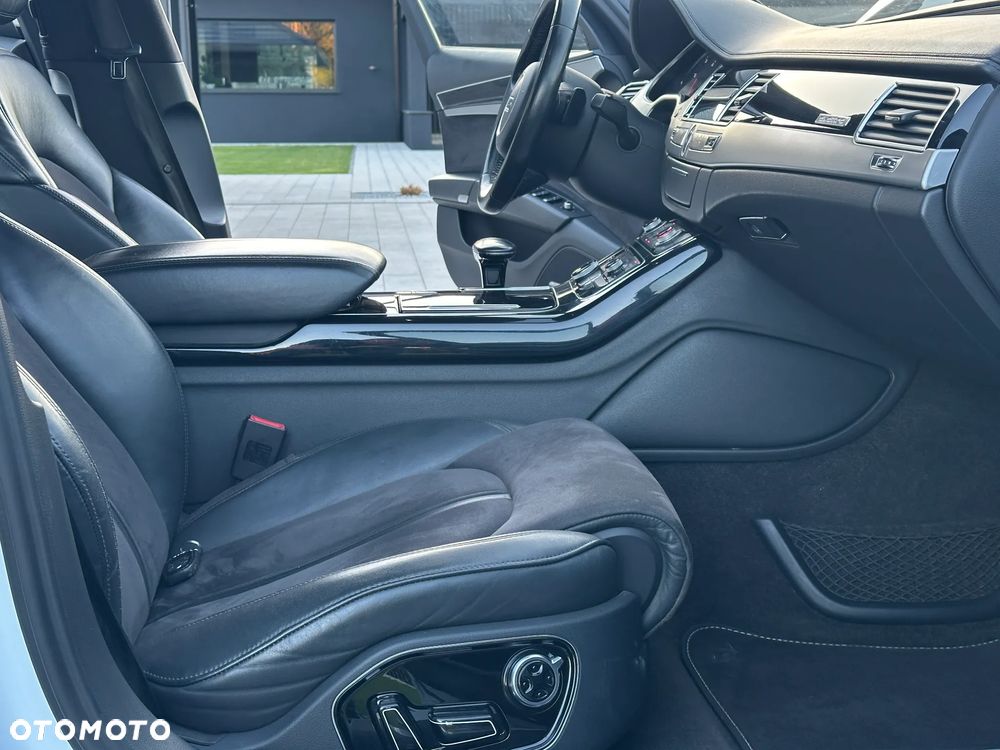 Audi A8 4.2 TDI Quattro - 23