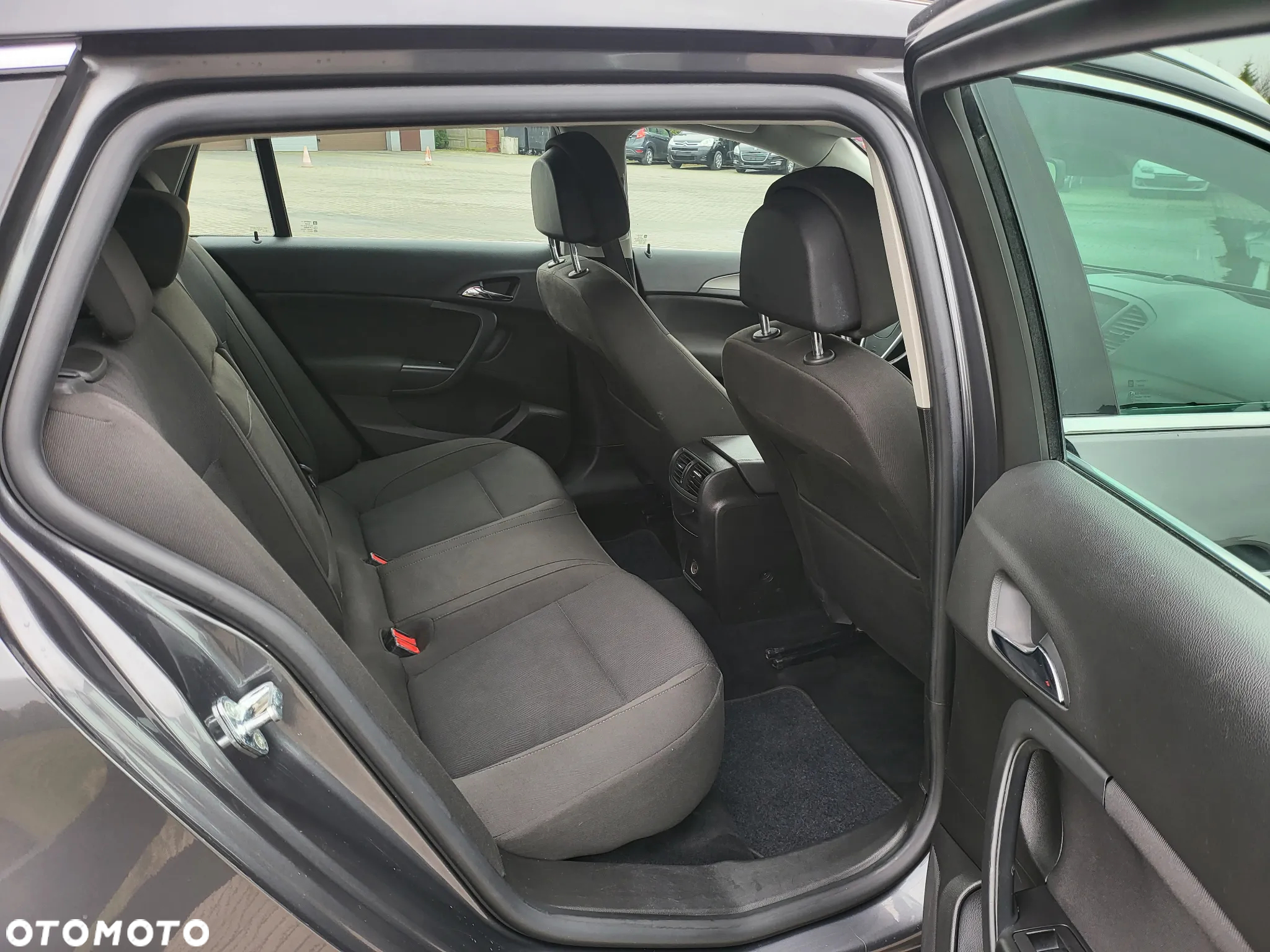 Opel Insignia - 21